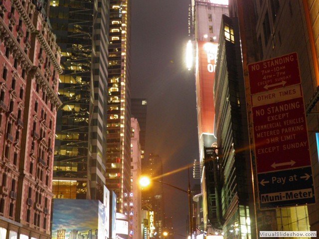 times square at night 067